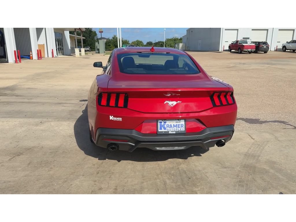 Used 2024 Ford Mustang Coupe RWD image 7