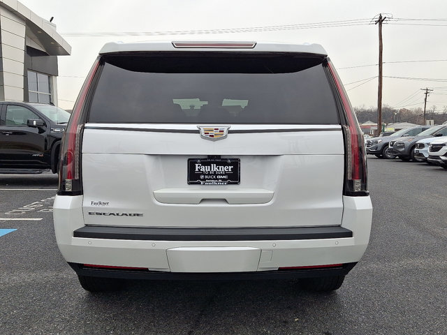 Used 2020 Cadillac Escalade Luxury image 5