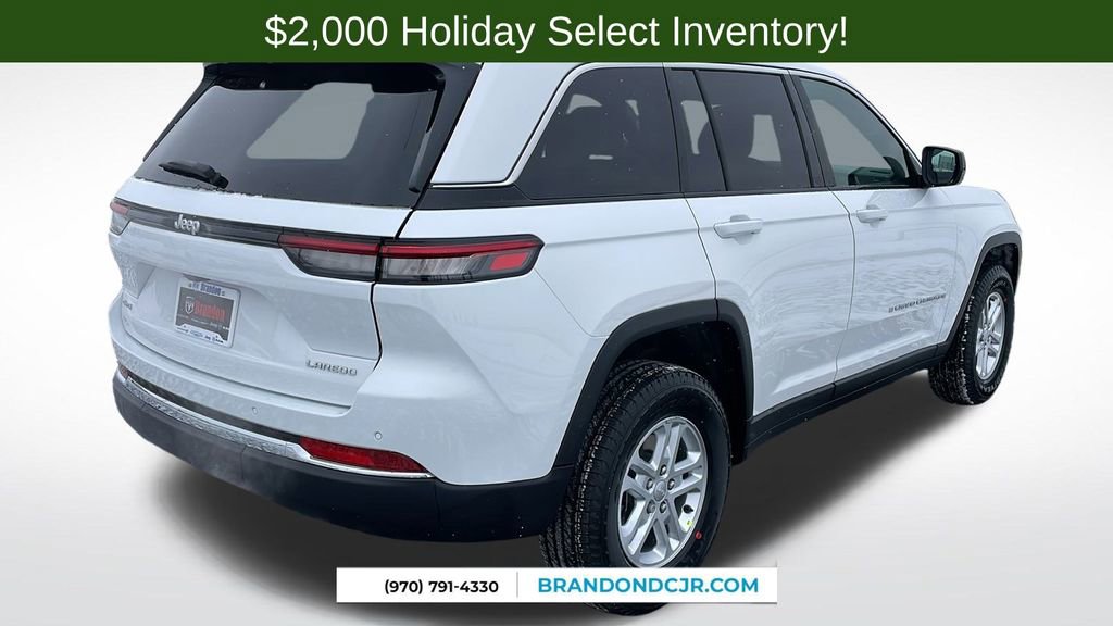 New 2025 Jeep Grand Cherokee Laredo image 6