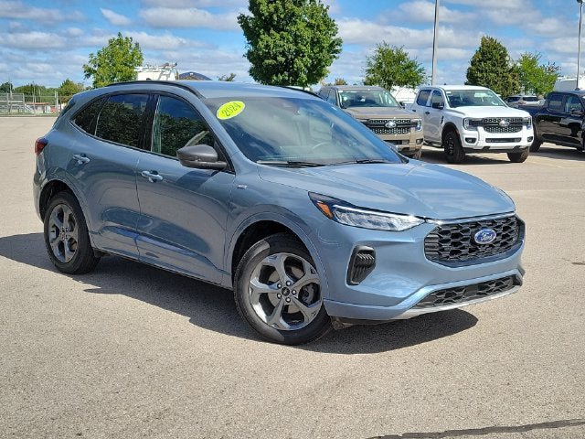 Used 2024 Ford Escape ST-Line w/ Tech Pack #1