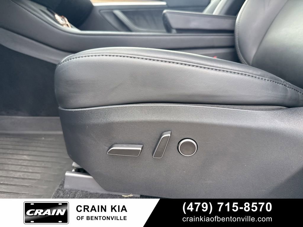 Used 2023 Tesla Model Y Long Range AWD/4WD image 18