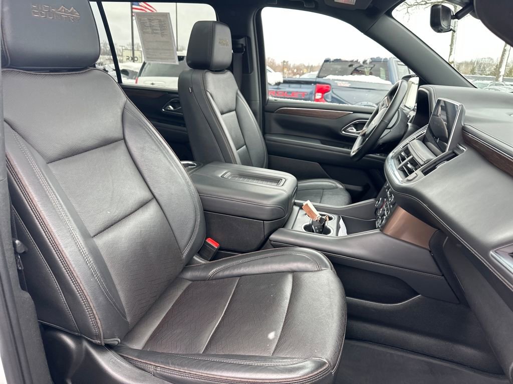 Certified 2023 Chevrolet Suburban High Country w/ Premium Package 2 image 34