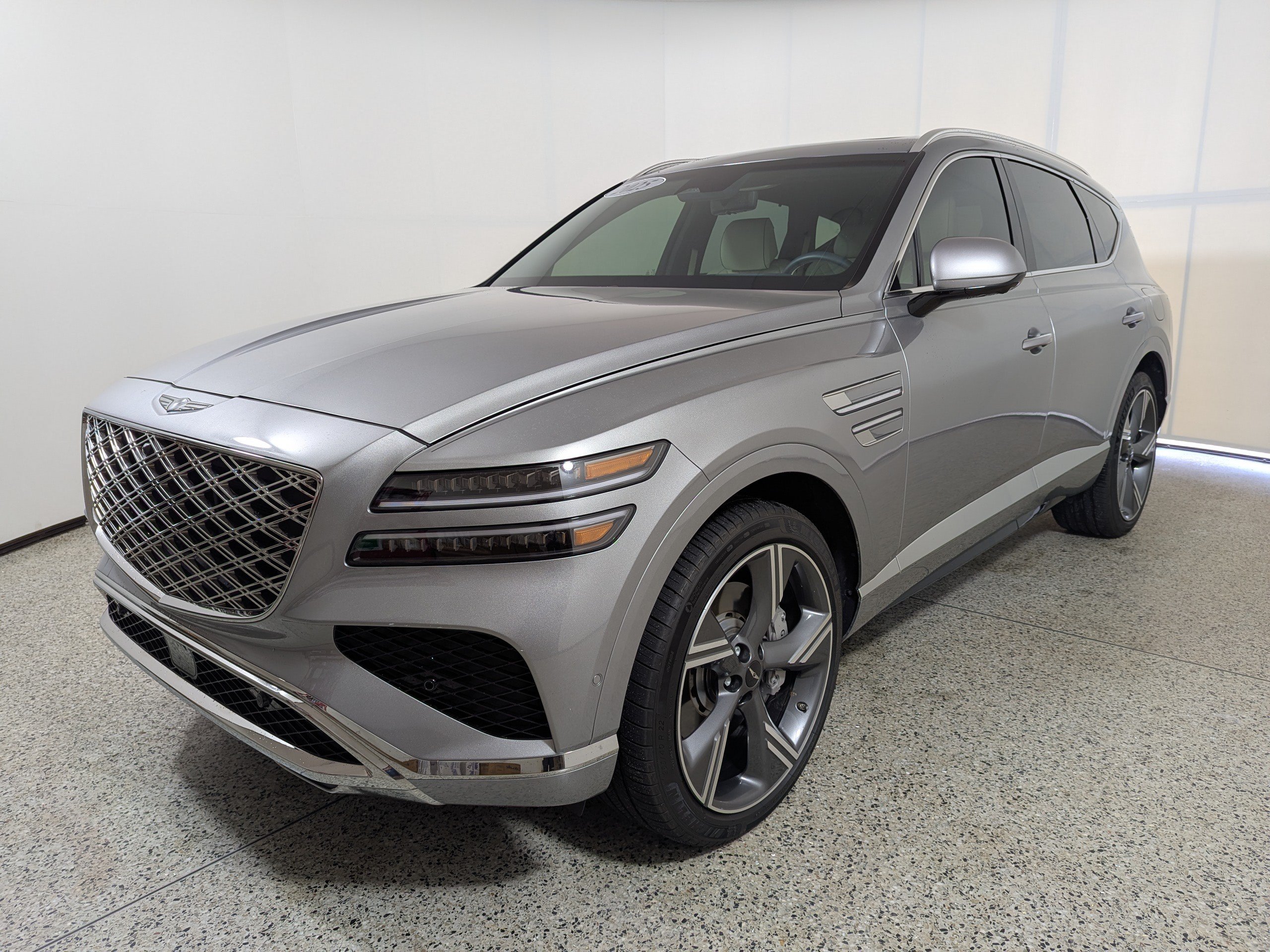 Used 2025 Genesis GV80 3.5T Prestige AWD/4WD image 3