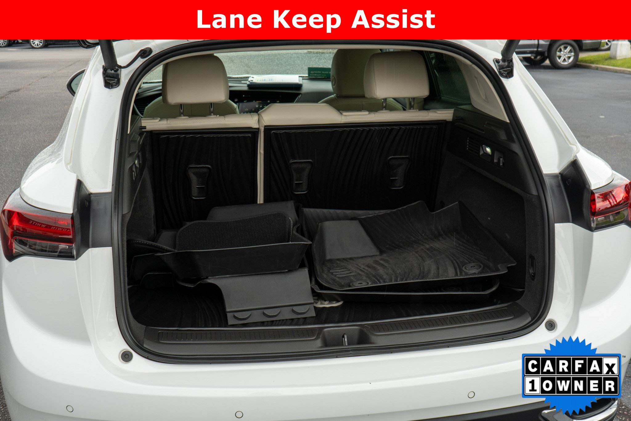 Used 2023 Buick Envision Essence AWD/4WD image 32
