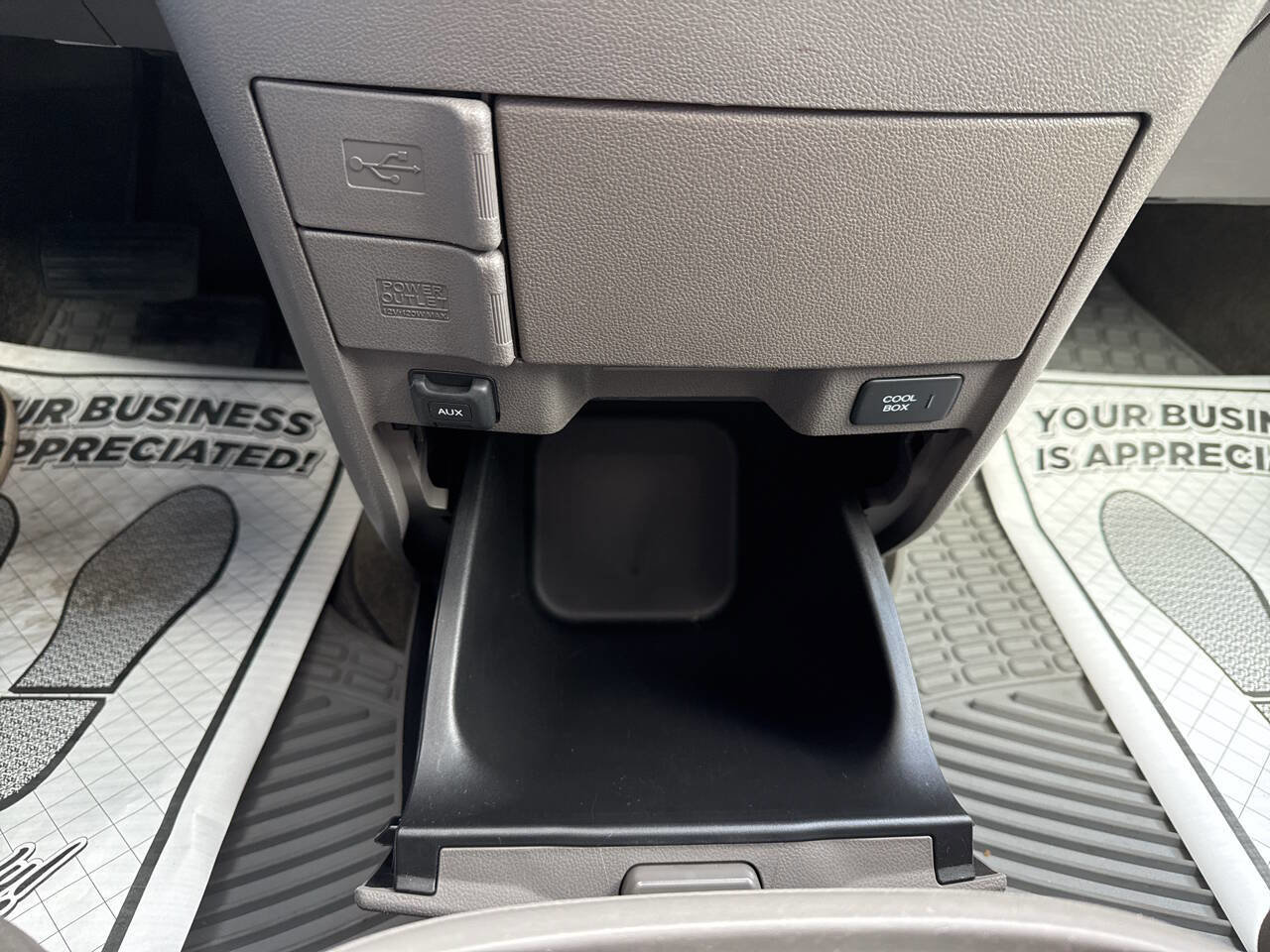 Used 2014 Honda Odyssey EX-L image 40