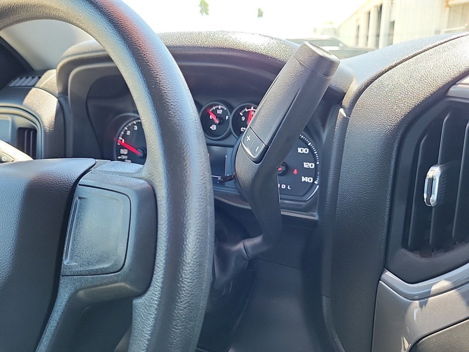 Certified 2022 Chevrolet Silverado 1500 Custom image 22