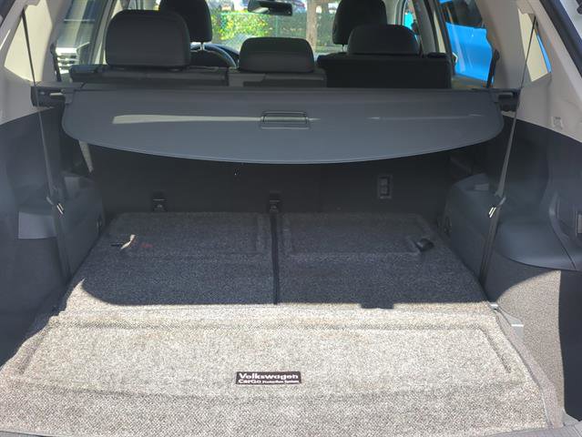 Used 2020 Volkswagen Tiguan SE image 26