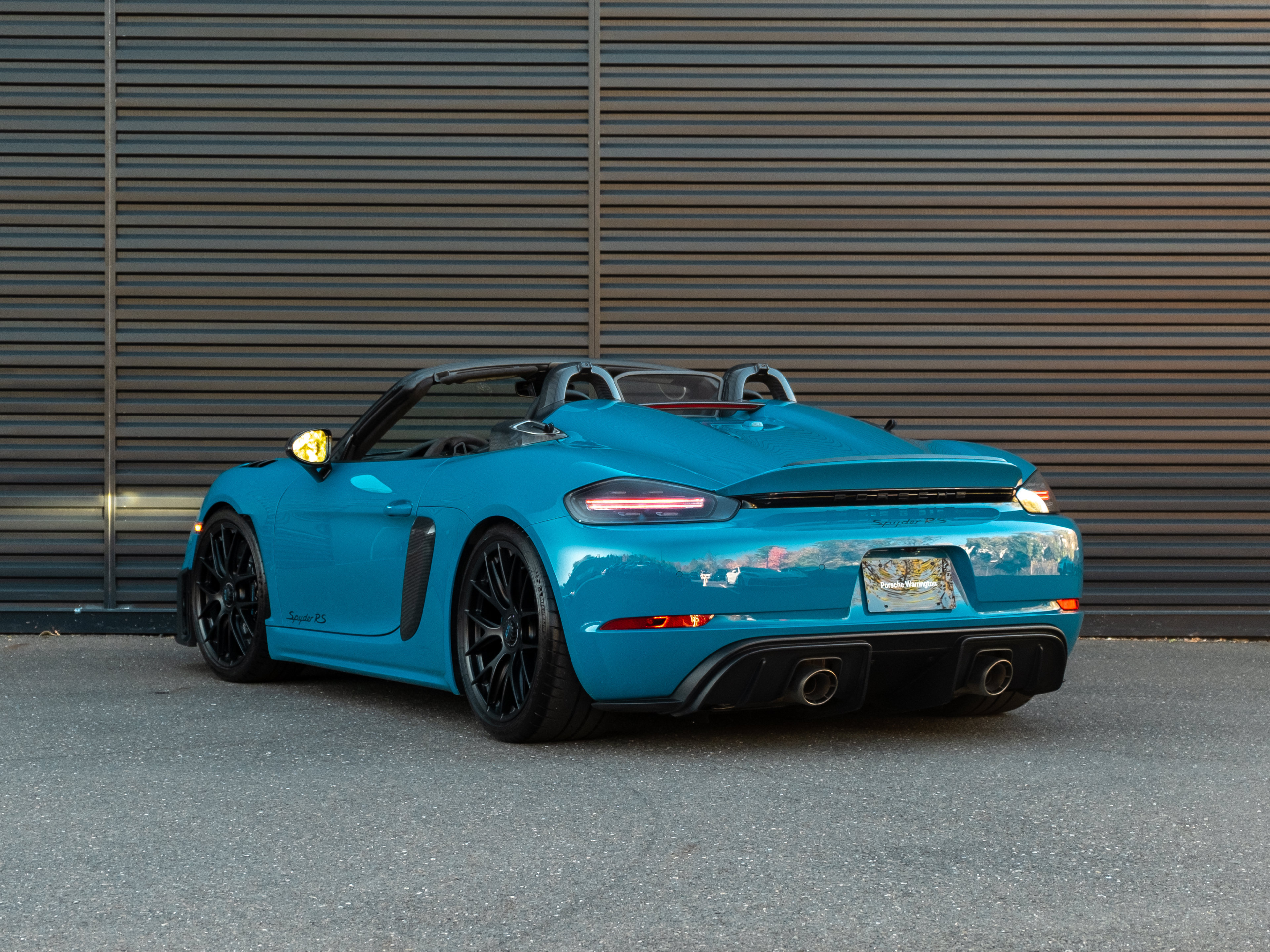 Certified 2024 Porsche 718 Boxster Spyder RS RWD image 3