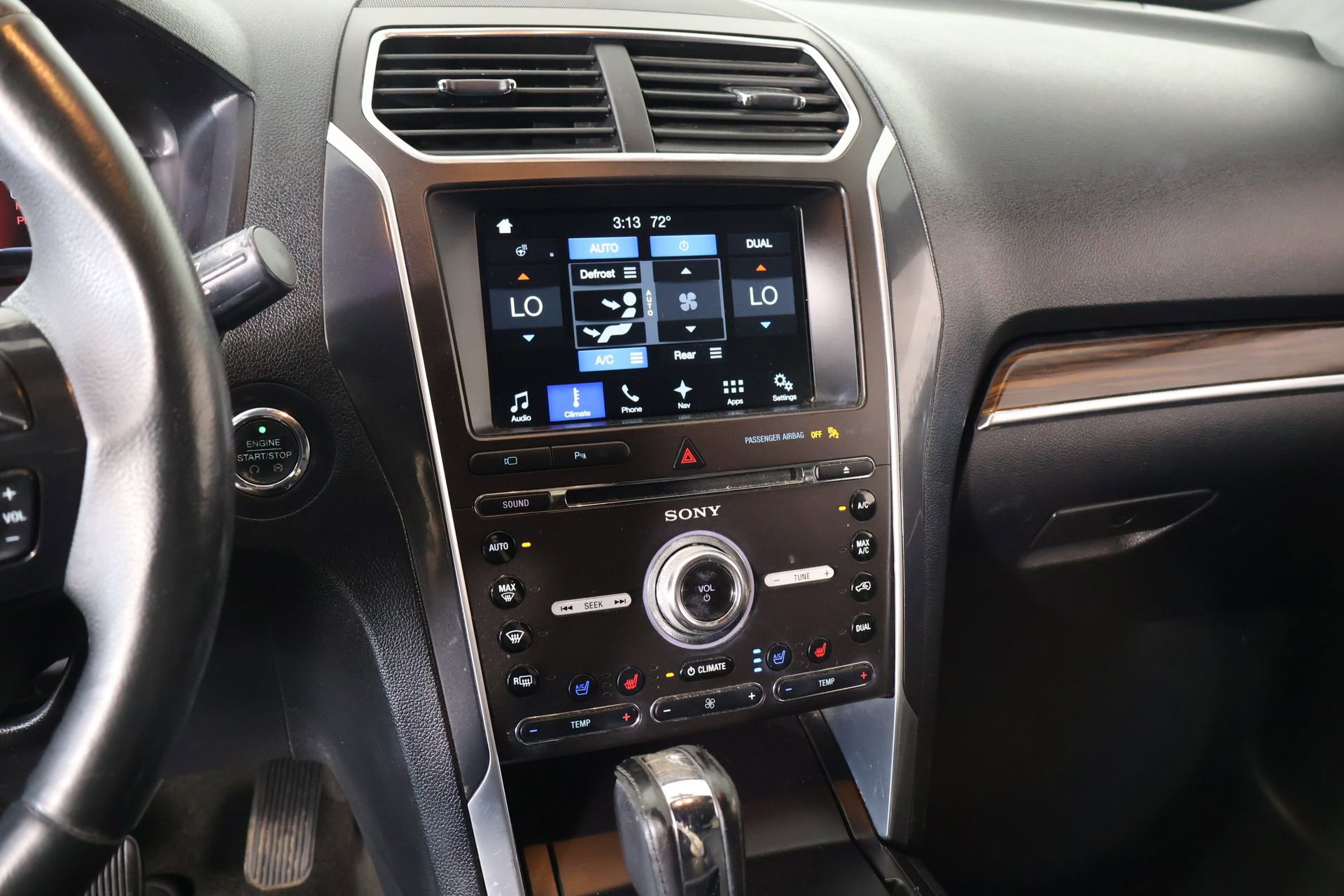 Used 2017 Ford Explorer Limited AWD/4WD image 5