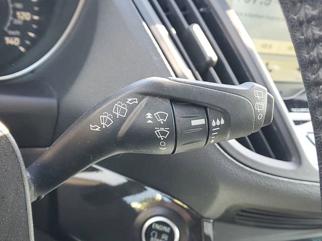 Used 2019 Ford Escape Titanium w/ U9j03 - Titanium Tow Package image 23