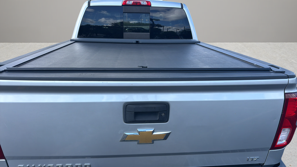 Used 2018 Chevrolet Silverado 1500 LTZ w/ Texas Edition AWD/4WD image 17