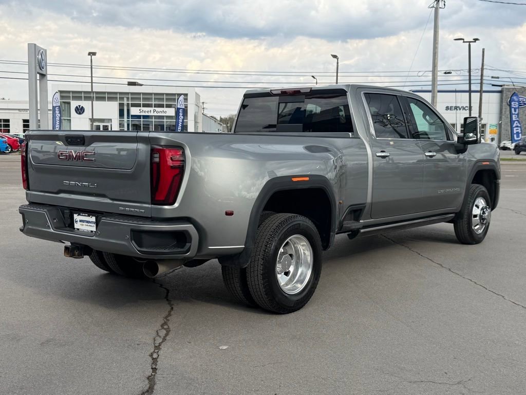 Used 2024 GMC Sierra 3500 Denali w/ Denali Reserve Package AWD/4WD image 13