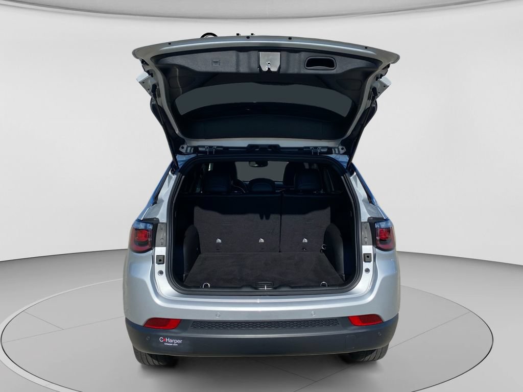 Certified 2025 Jeep Compass Limited AWD/4WD image 15