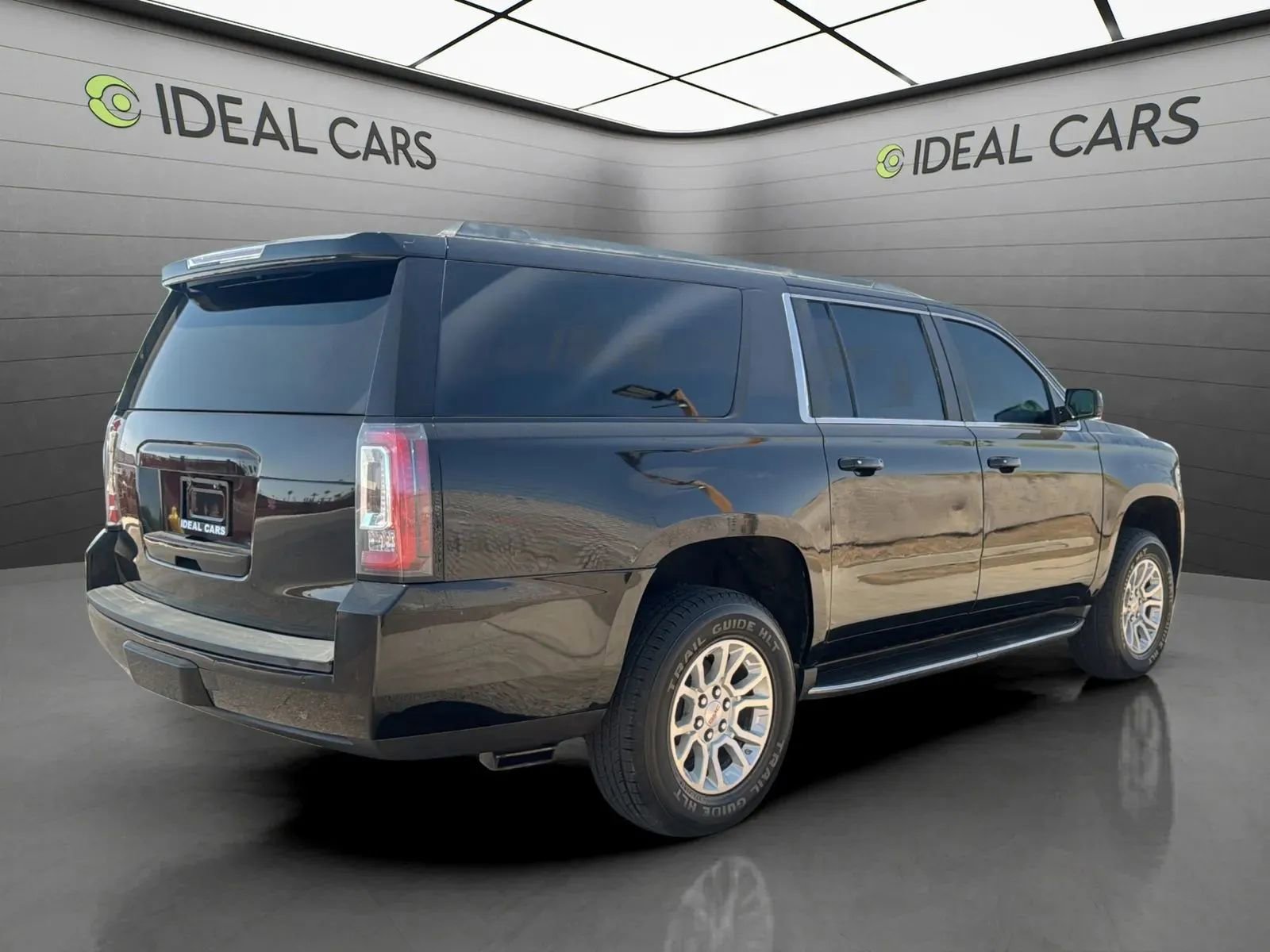 Used 2016 GMC Yukon XL SLT RWD image 5