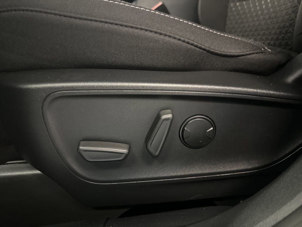 Used 2023 Ford Escape Active image 19