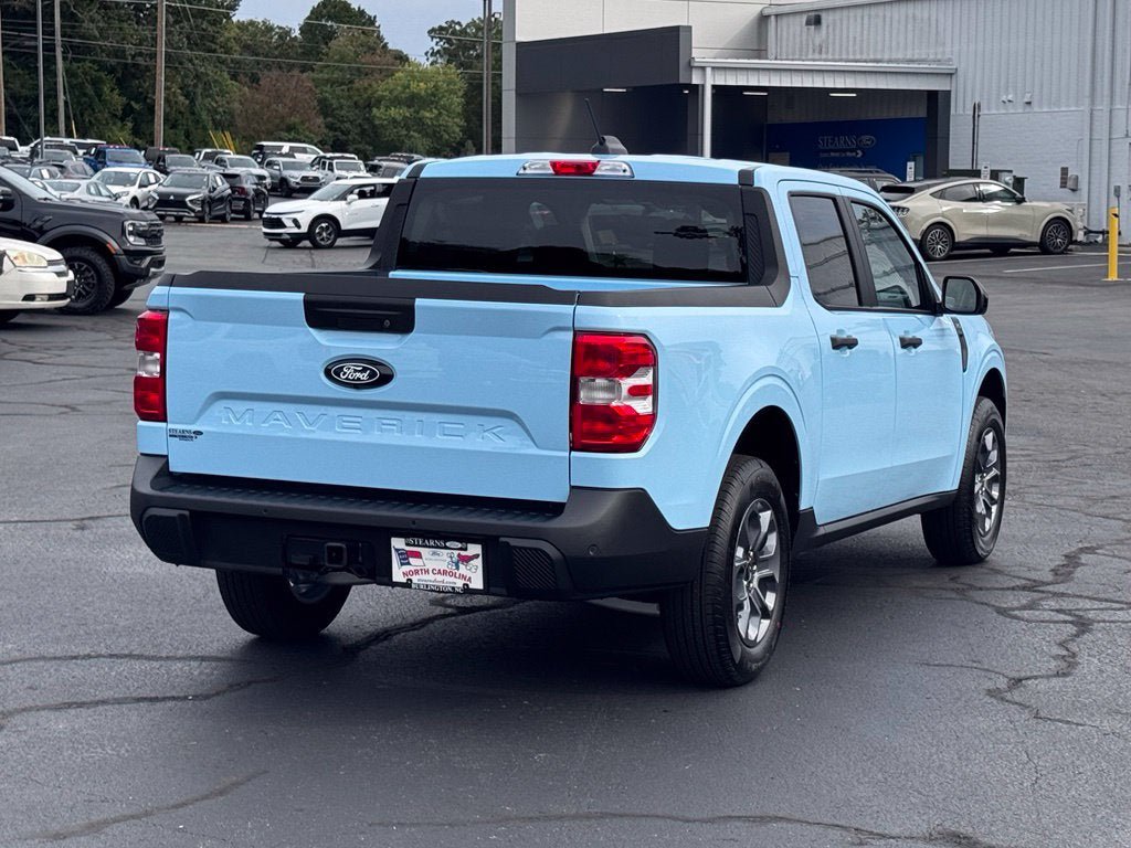 New 2026 Ford Maverick XLT w/ Equipment Group 301A AWD/4WD image 16