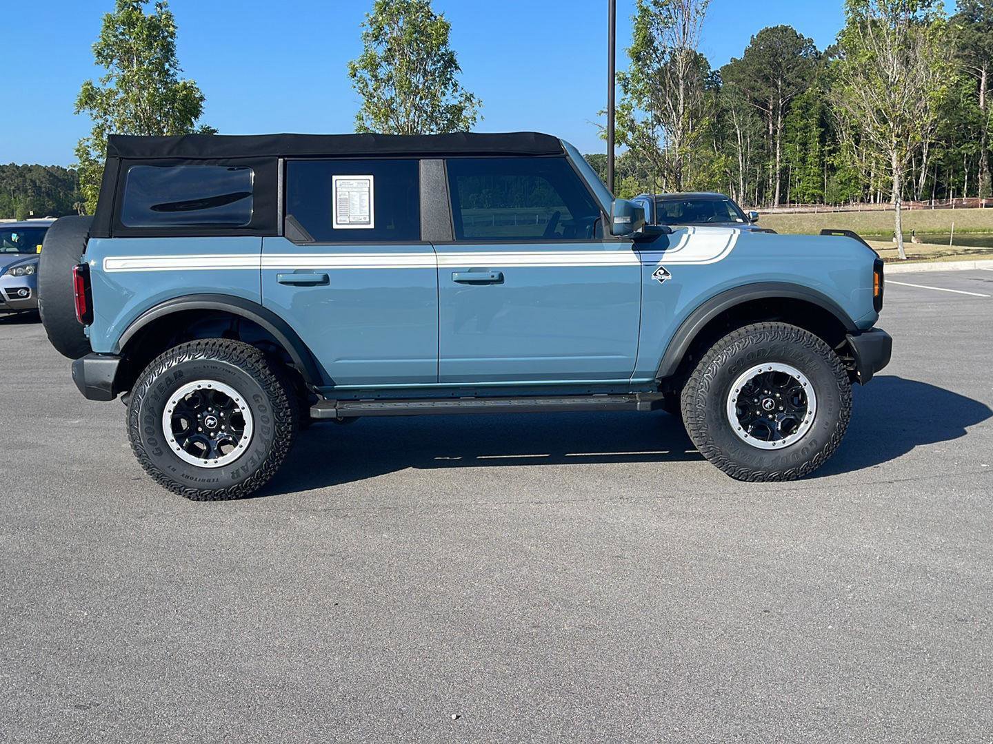 Used 2021 Ford Bronco Outer Banks w/ Sasquatch Package image 8
