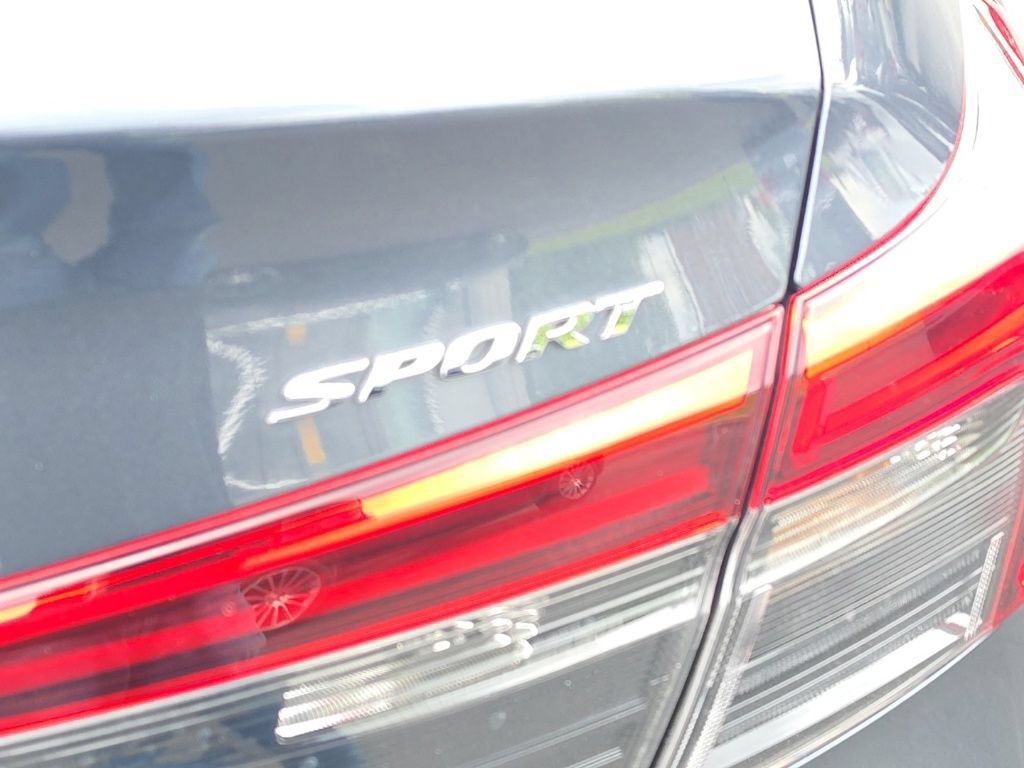 Used 2023 Honda Civic Sport image 6