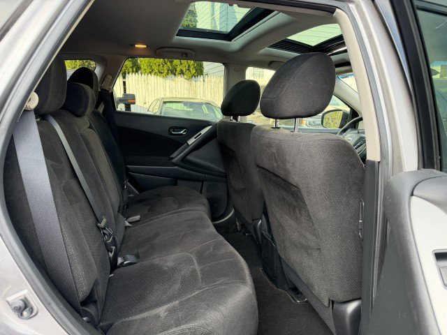 Used 2012 Nissan Murano SV AWD/4WD image 13