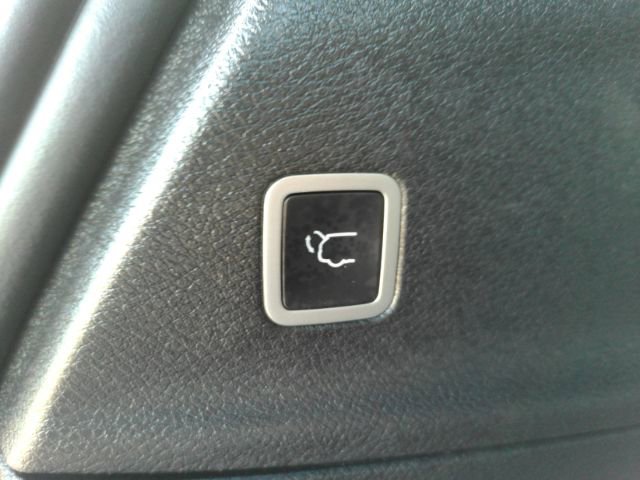 Used 2025 Chrysler Pacifica Select image 27