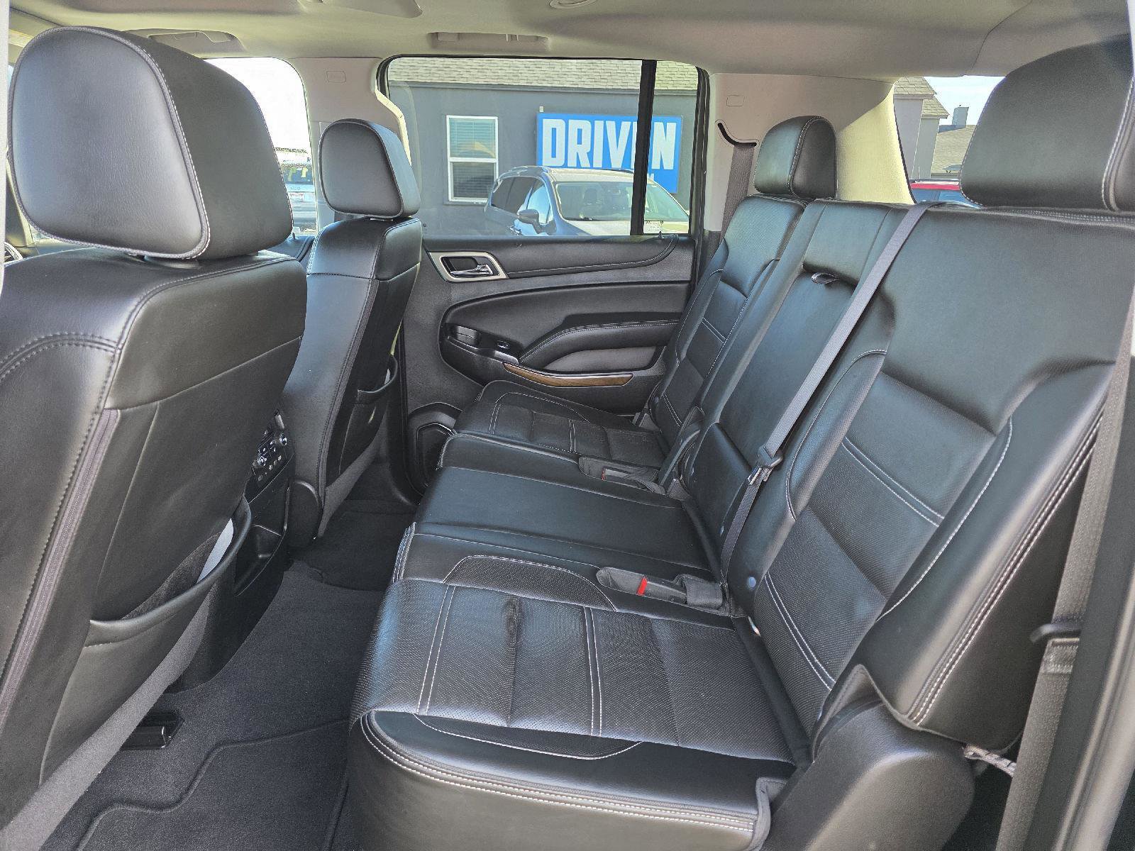 Used 2020 GMC Yukon XL Denali w/ Open Road Package AWD/4WD image 10