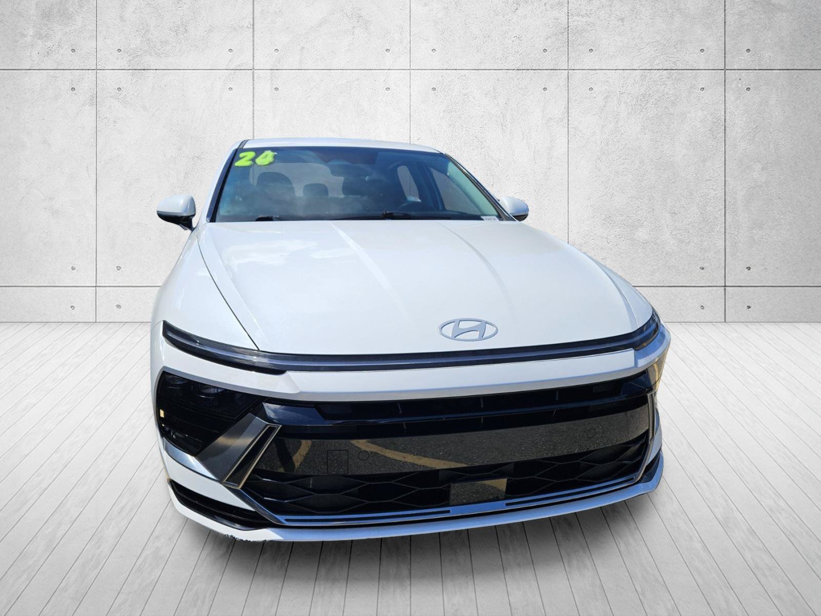 Used 2024 Hyundai Sonata SEL FWD image 3