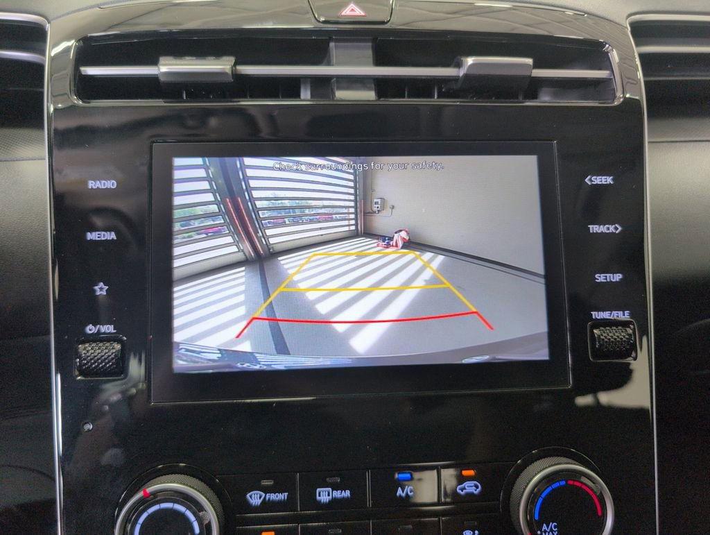 Certified 2023 Hyundai Tucson SE AWD/4WD image 21