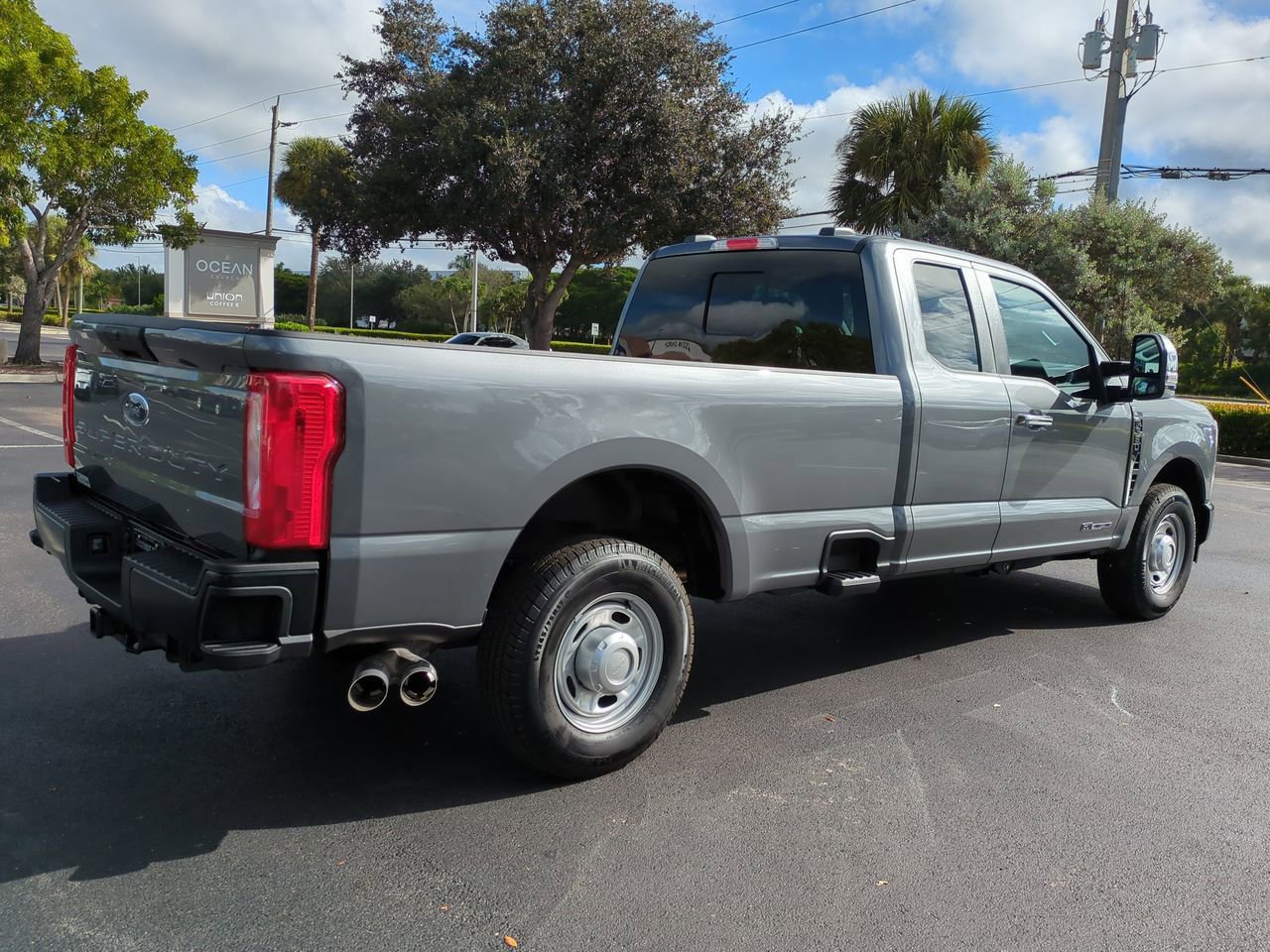 Certified 2024 Ford F350 XL RWD image 4