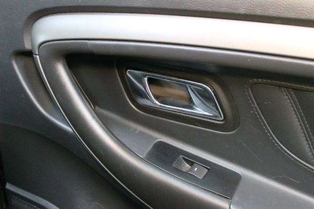 Used 2012 Ford Taurus SEL FWD image 12
