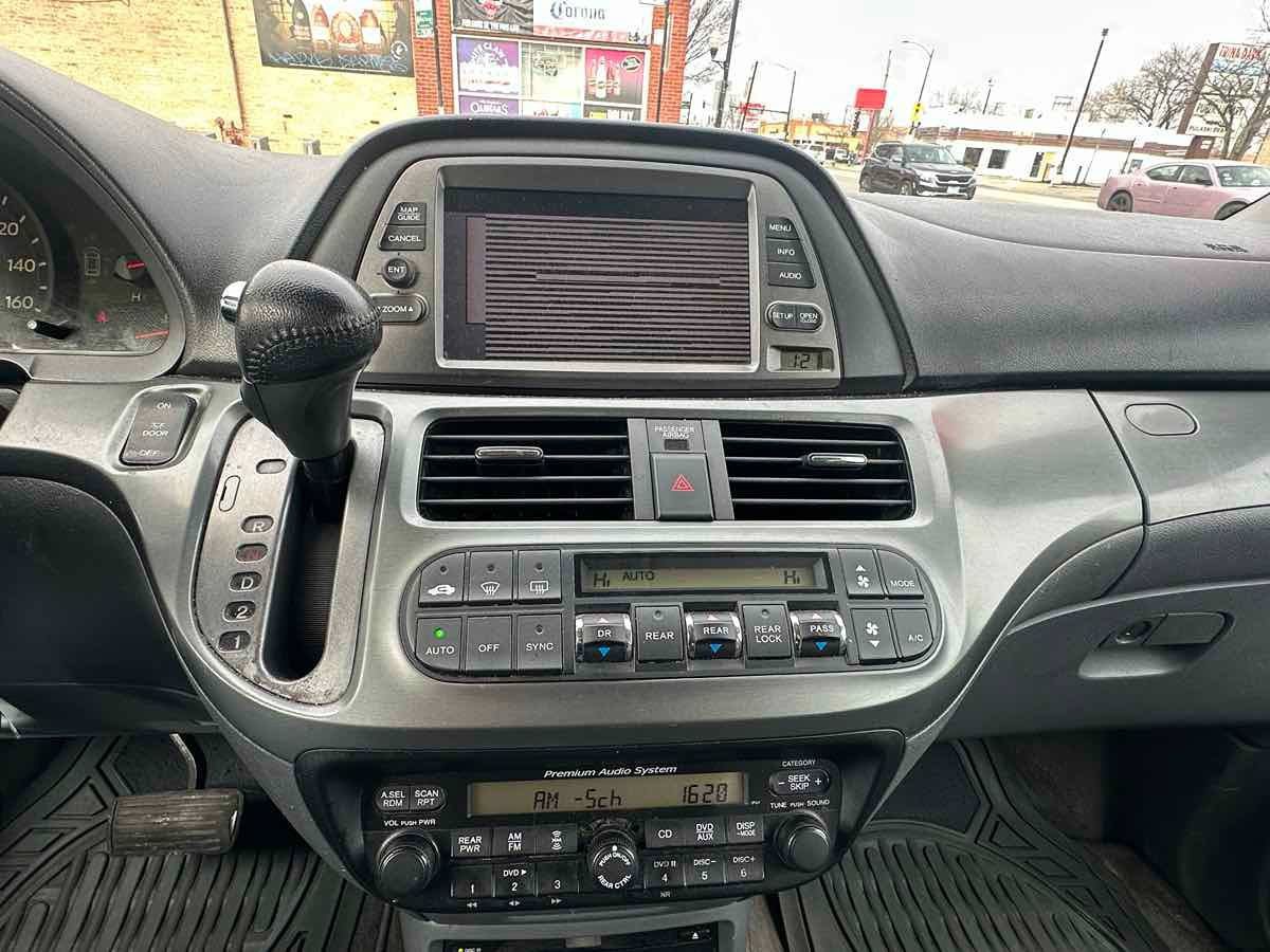 Used 2005 Honda Odyssey Touring image 14