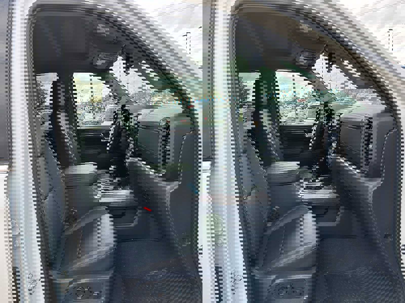 Used 2023 Chevrolet Silverado 1500 LTZ image 10