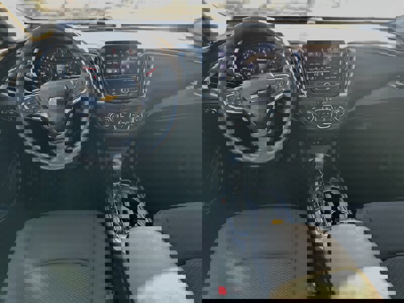 Used 2022 Chevrolet Malibu LS w/ Driver Confidence Package II image 2