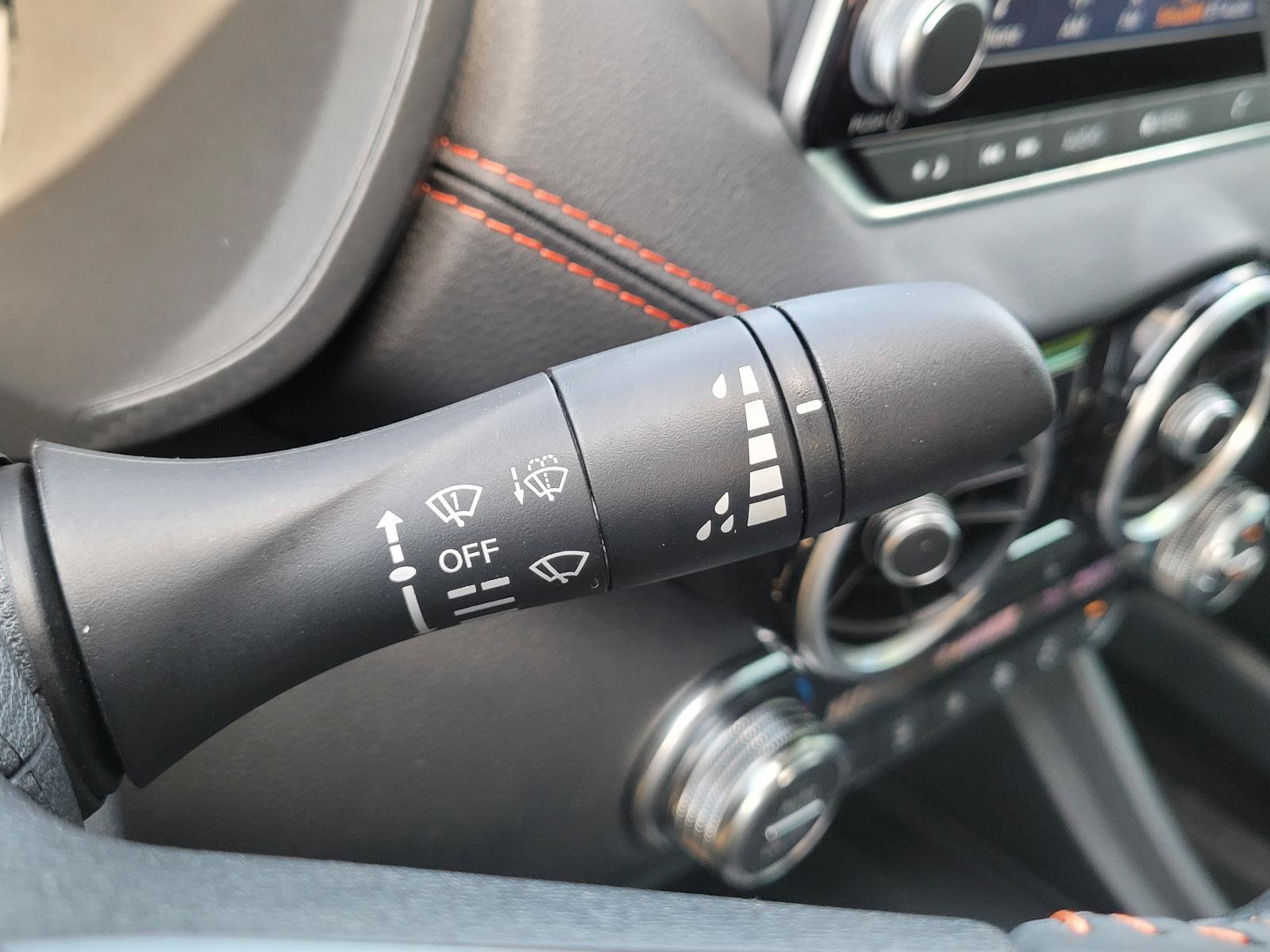 Used 2024 Nissan Sentra SR FWD image 30