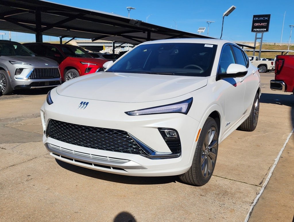 New 2026 Buick Envista Avenir image 8