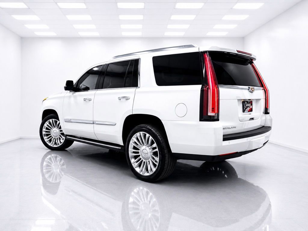 Used 2016 Cadillac Escalade Platinum AWD/4WD image 5