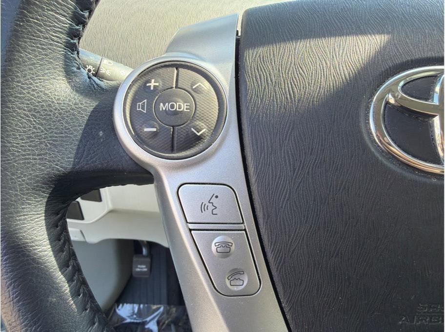 Used 2013 Toyota Prius Four image 22