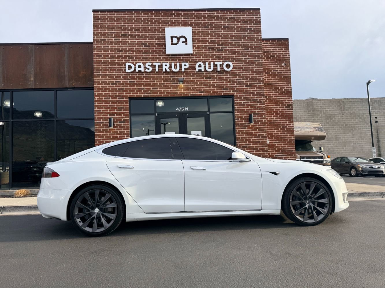 Used 2021 Tesla Model S Long Range Plus image 7