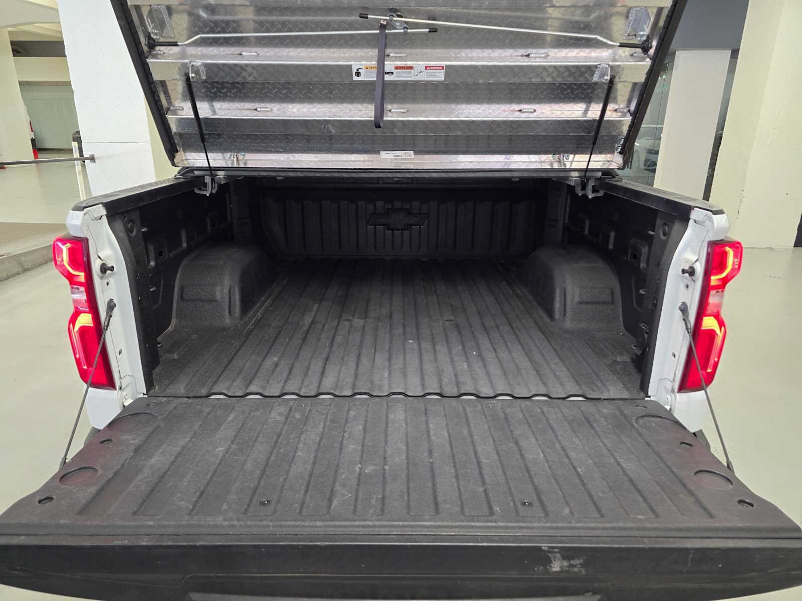 Used 2020 Chevrolet Silverado 1500 LT Trail Boss AWD/4WD image 13