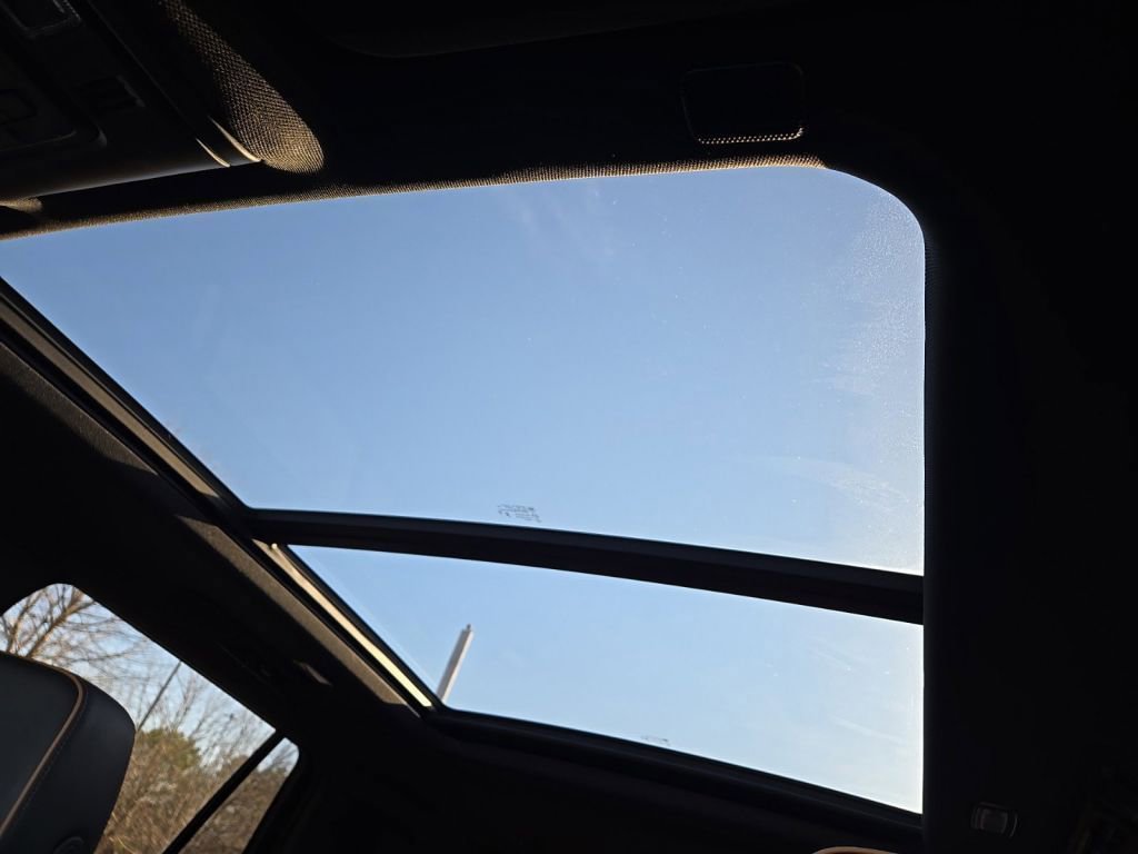 Used 2023 GMC Yukon AT4 w/ Max Trailering Package image 29