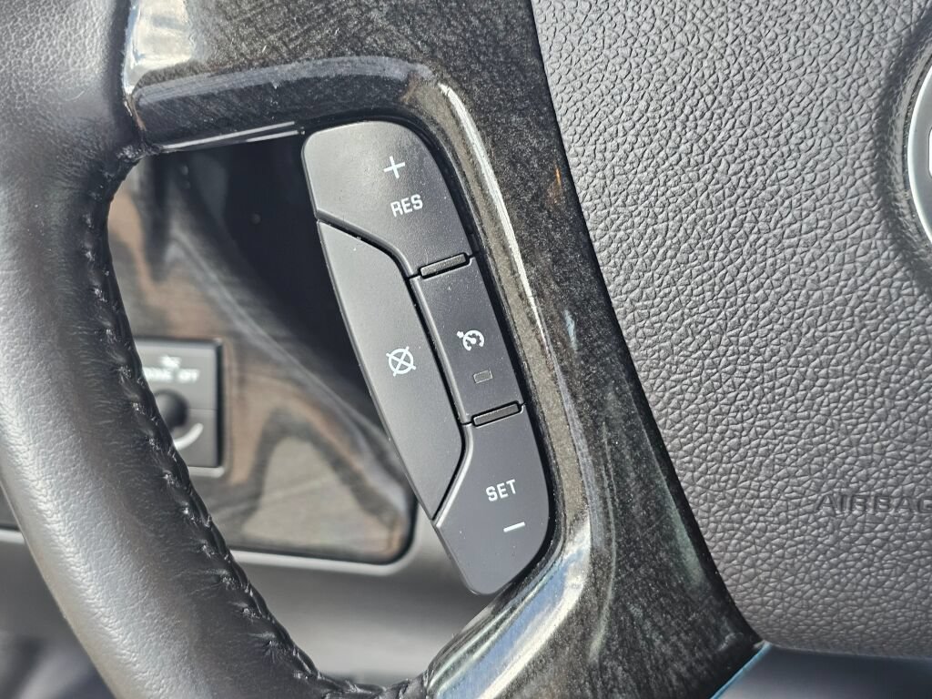 Used 2017 GMC Savana 2500 RWD image 15