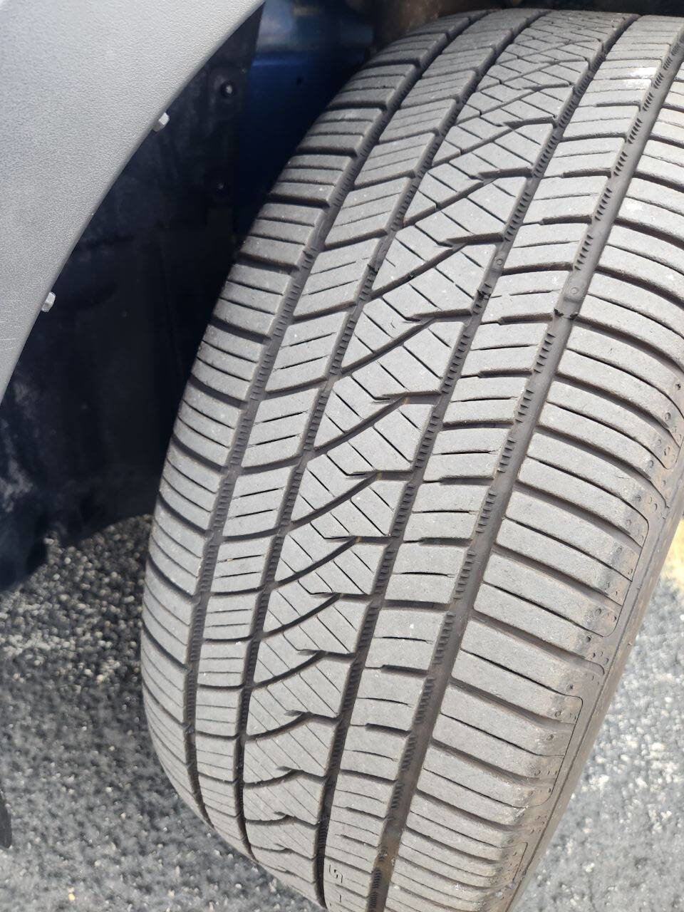 Used 2013 Ford Escape SEL image 18