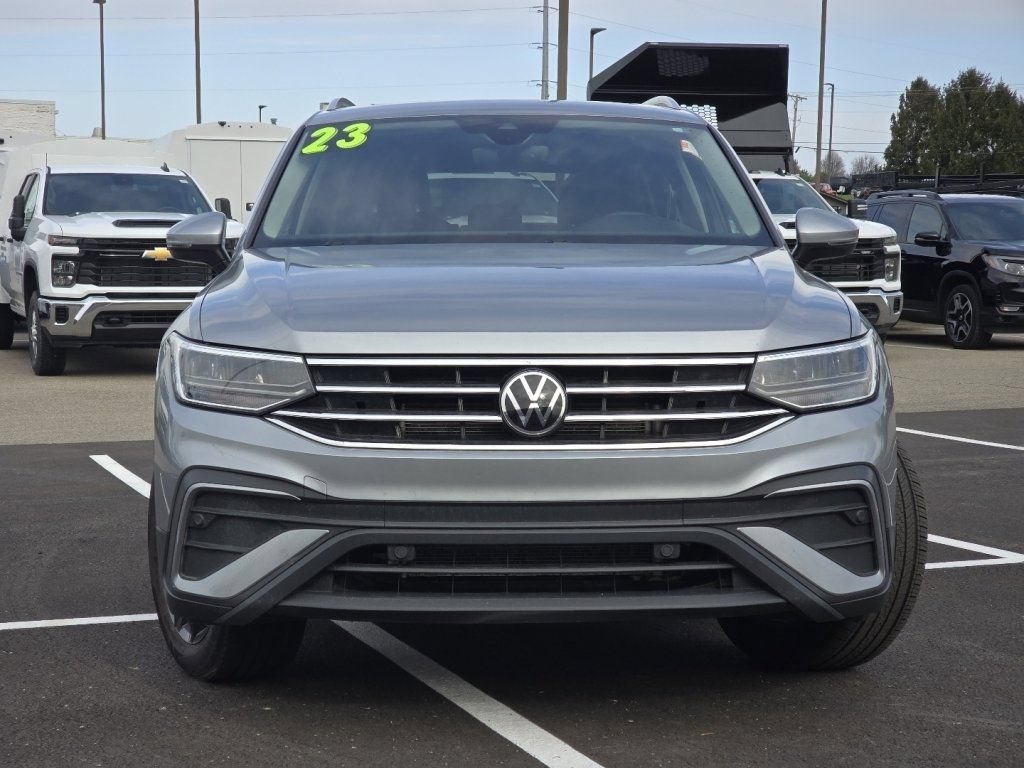 Used 2023 Volkswagen Tiguan SE AWD/4WD image 7