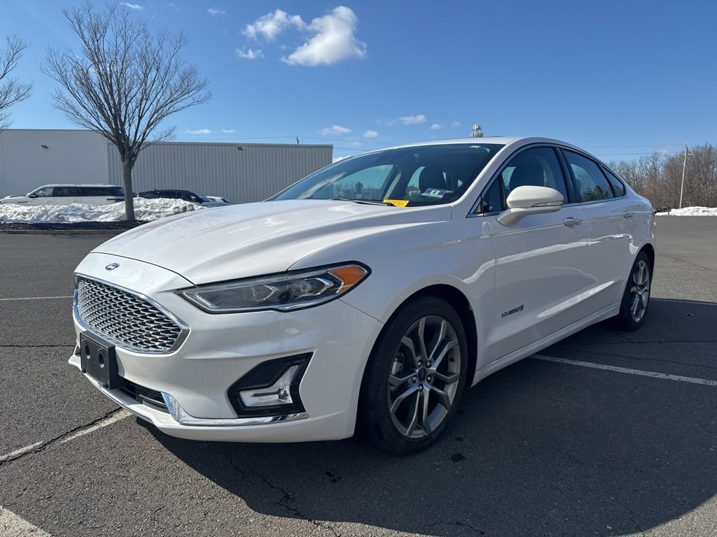 Used 2019 Ford Fusion Titanium image 4