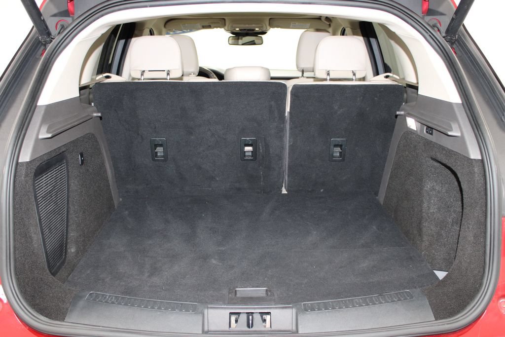 Used 2021 Lincoln Corsair AWD w/ Premium Package image 13