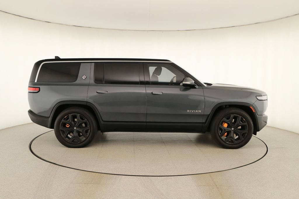 Used 2024 Rivian R1S Adventure AWD/4WD image 8