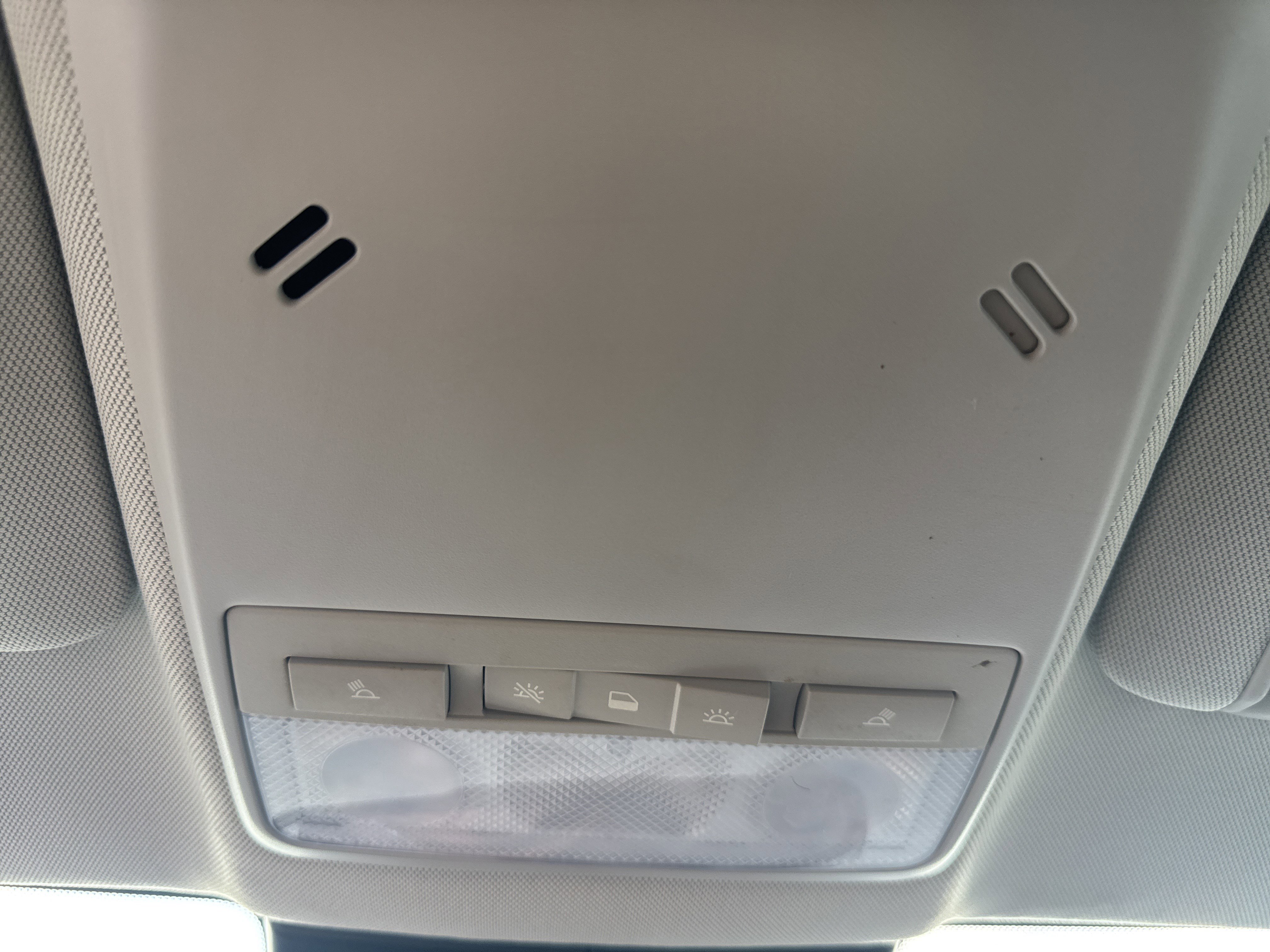 Used 2019 Buick Encore Preferred image 25