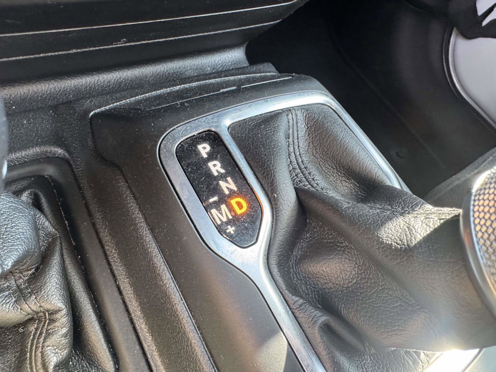 Used 2023 Jeep Wrangler Unlimited w/ 8.4" Radio Group image 29