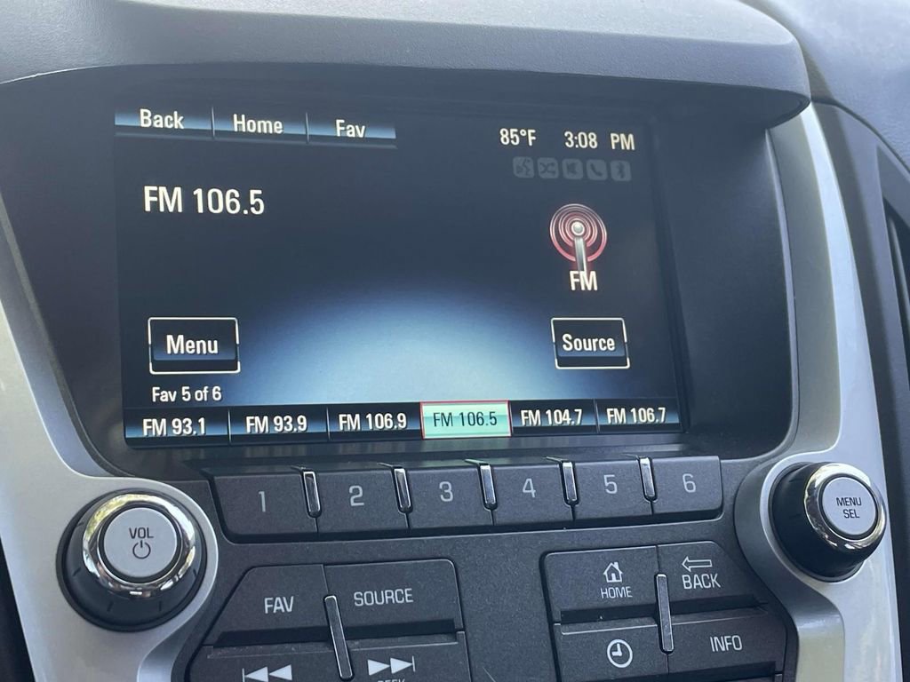 Used 2016 Chevrolet Equinox LT image 24