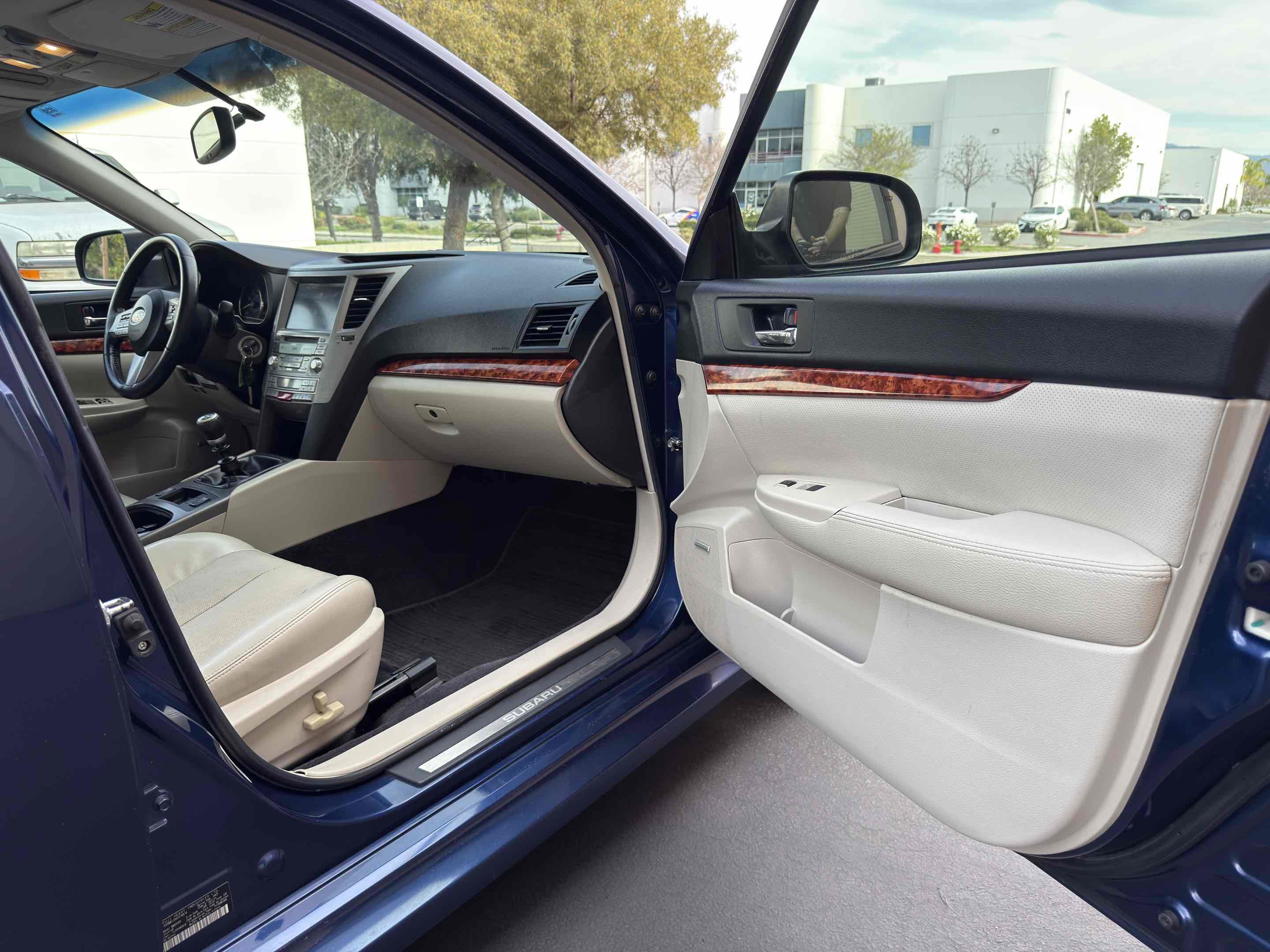 Used 2010 Subaru Legacy 2.5GT Limited w/ Popular Equipment Group 2C image 46