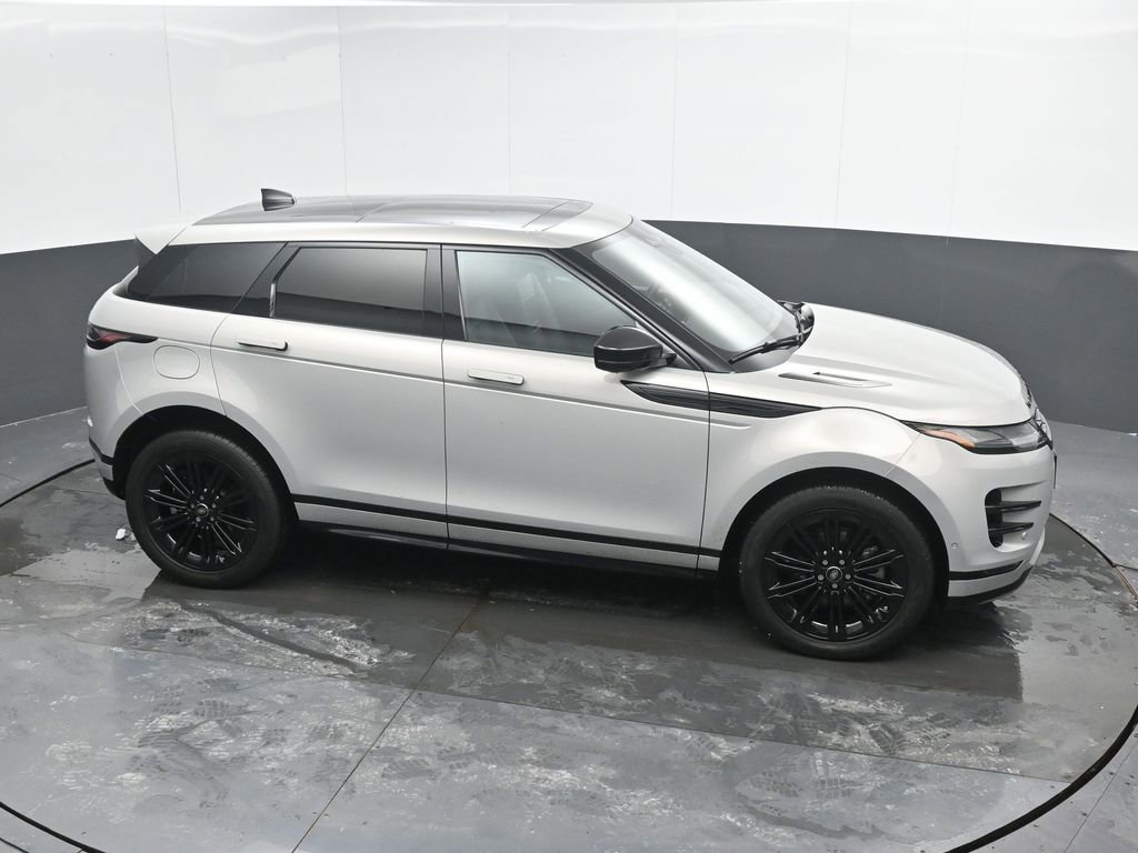Used 2024 Land Rover Range Rover Evoque Dynamic SE image 39
